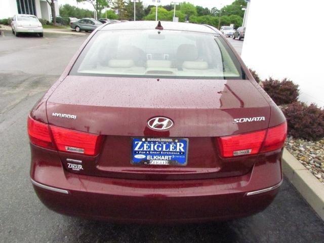 Hyundai Sonata 2009 photo 1