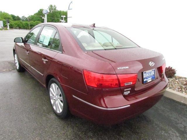 Hyundai Sonata 2009 photo 2