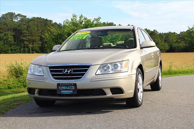 Hyundai Sonata Unknown Sedan