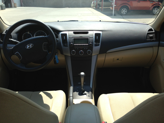 Hyundai Sonata 2009 photo 2