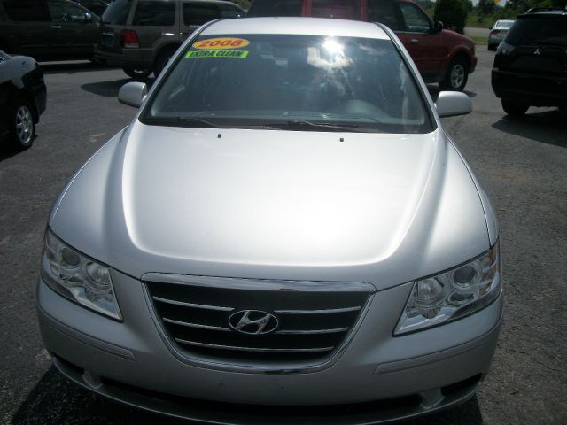 Hyundai Sonata 2009 photo 4