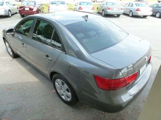 Hyundai Sonata 2009 photo 15