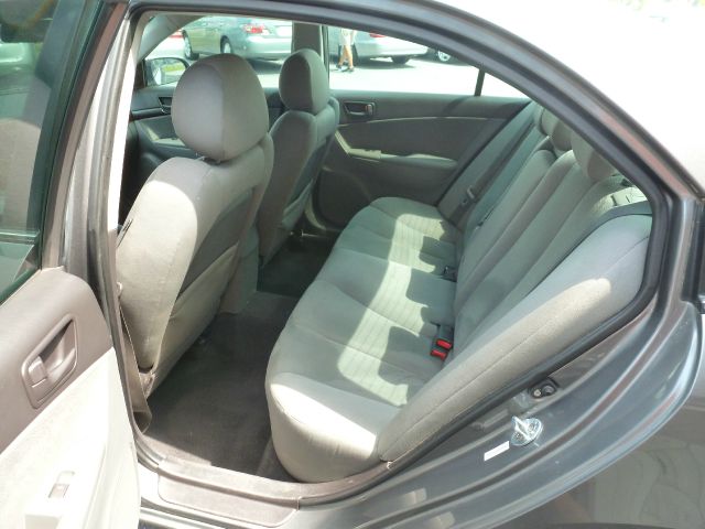 Hyundai Sonata 2009 photo 17