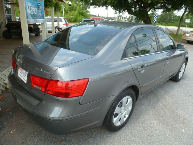 Hyundai Sonata 2009 photo 25