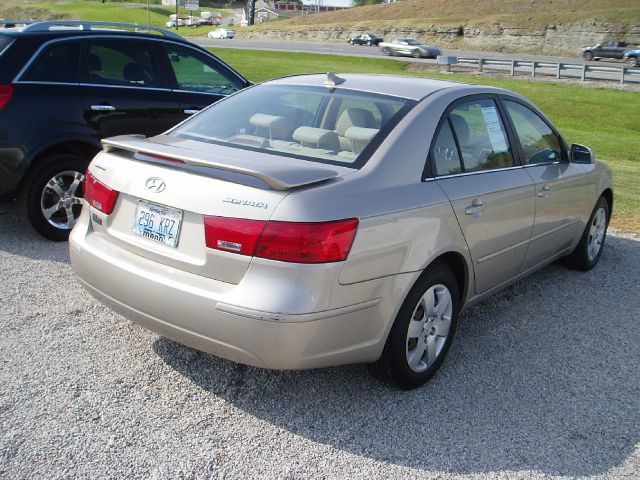 Hyundai Sonata 2009 photo 3