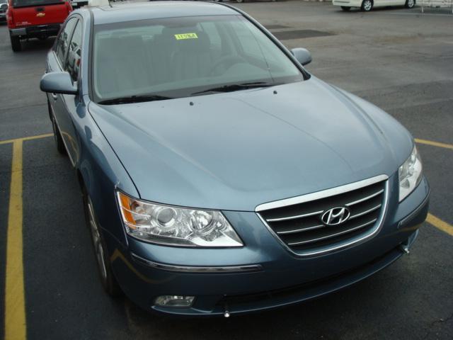 Hyundai Sonata 2009 photo 2