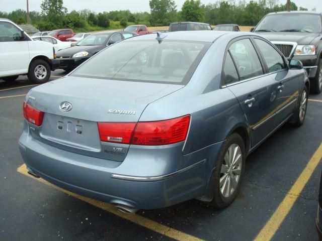 Hyundai Sonata 2009 photo 3