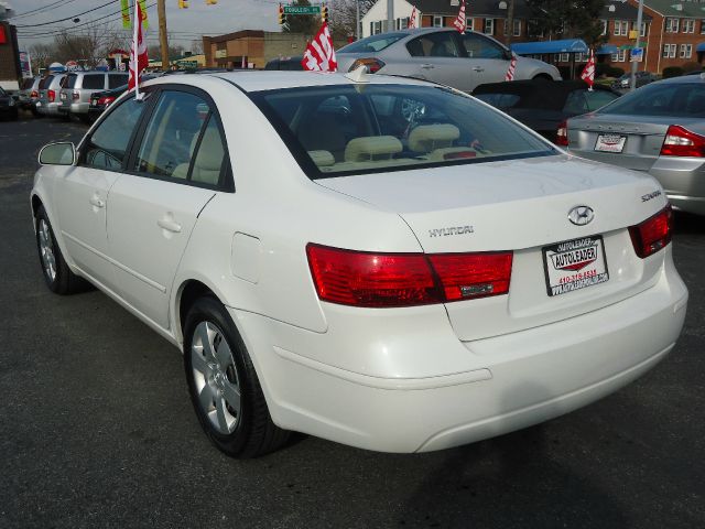 Hyundai Sonata 2009 photo 3