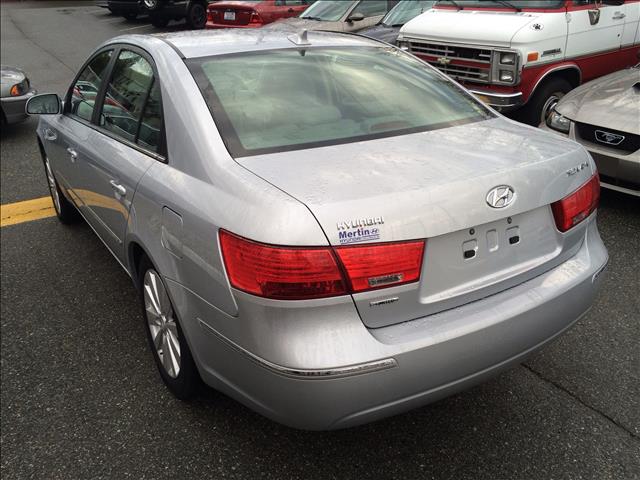 Hyundai Sonata 2009 photo 4