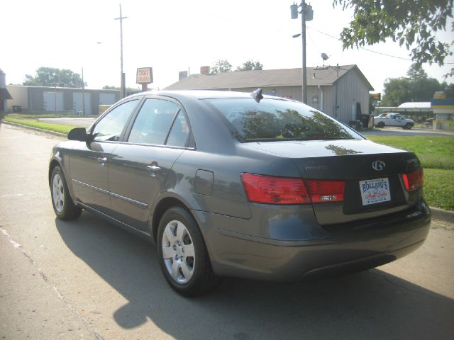 Hyundai Sonata 2009 photo 1