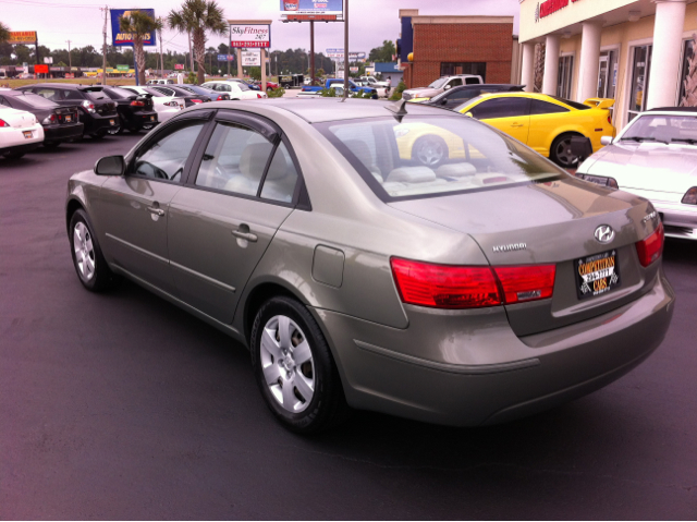 Hyundai Sonata 2009 photo 13