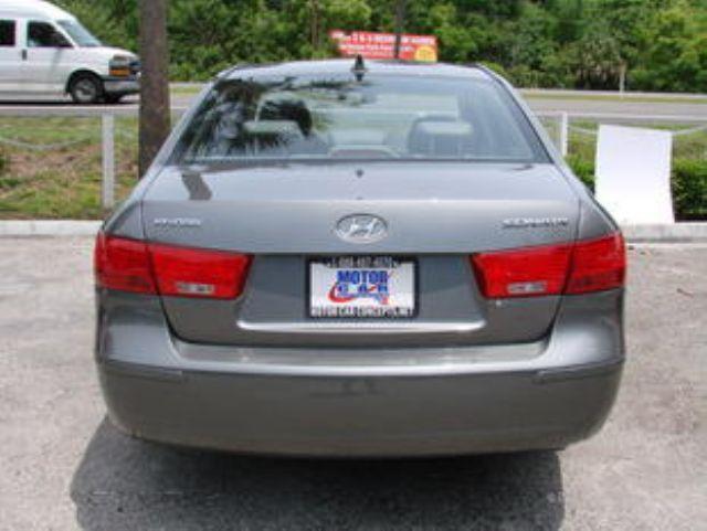 Hyundai Sonata 2009 photo 4