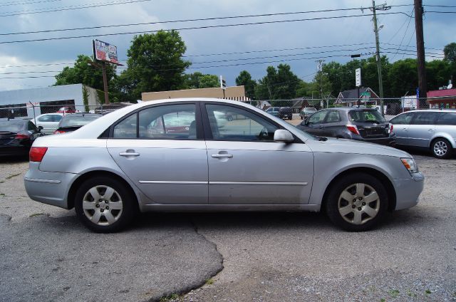 Hyundai Sonata 2009 photo 3