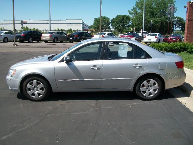 Hyundai Sonata 2009 photo 9