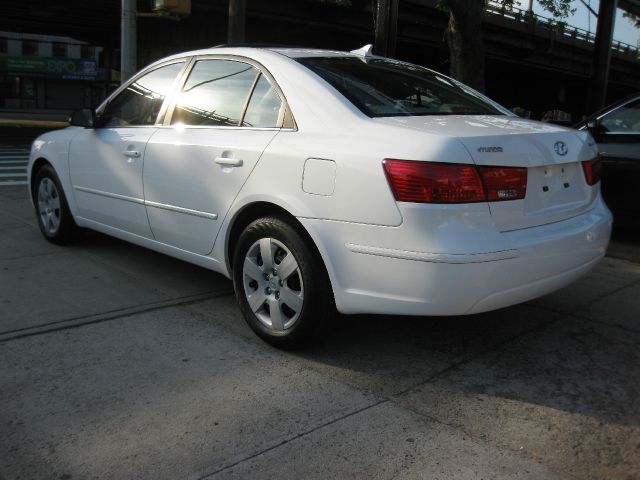 Hyundai Sonata 2009 photo 7