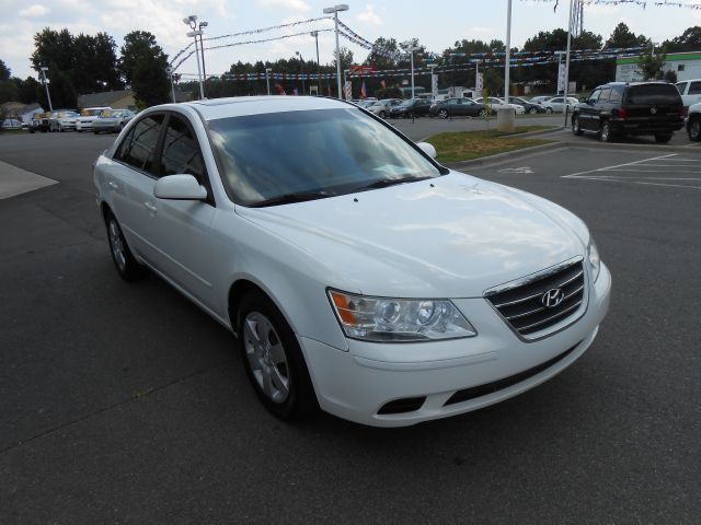 Hyundai Sonata 2009 photo 2