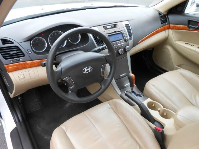 Hyundai Sonata 2009 photo 15