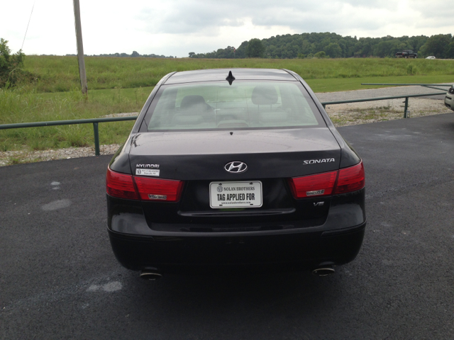 Hyundai Sonata 2009 photo 3