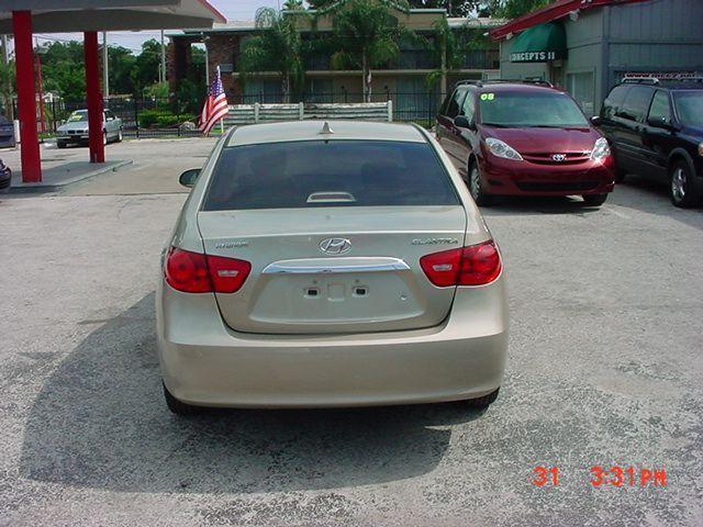 Hyundai Sonata 2010 photo 3