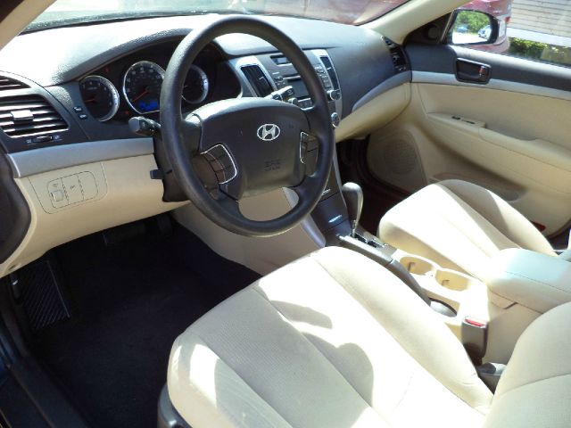 Hyundai Sonata 2010 photo 5