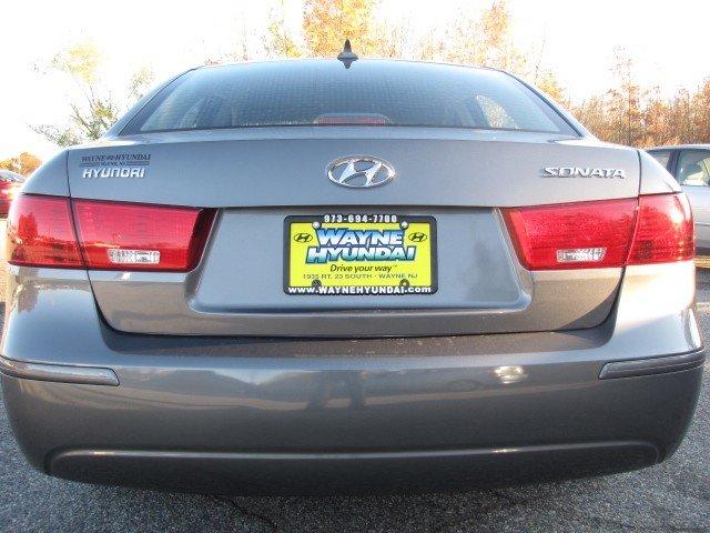 Hyundai Sonata 2010 photo 2