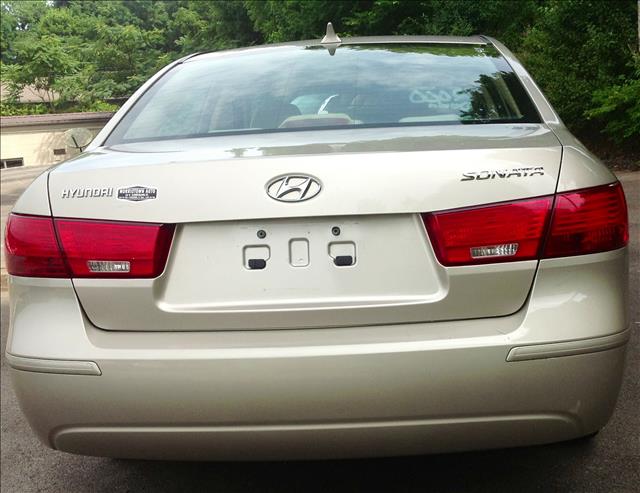 Hyundai Sonata 2010 photo 4