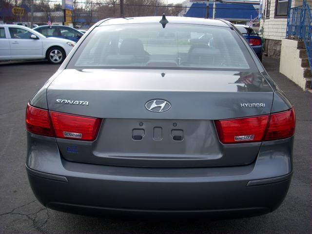 Hyundai Sonata 2010 photo 4