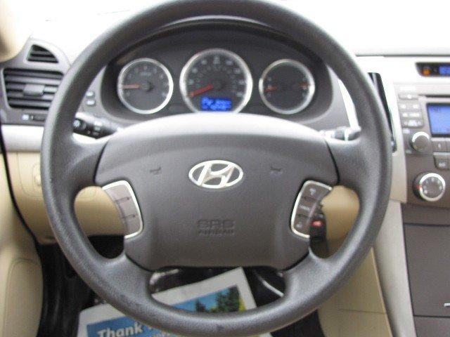 Hyundai Sonata FWD 4dr Sport Sedan