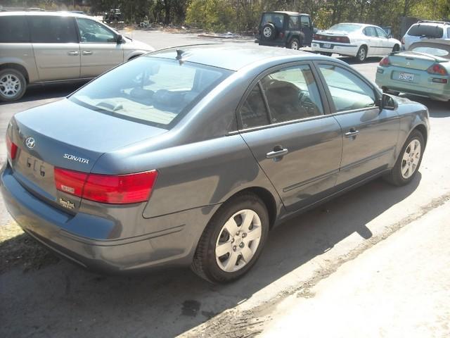 Hyundai Sonata 2010 photo 4