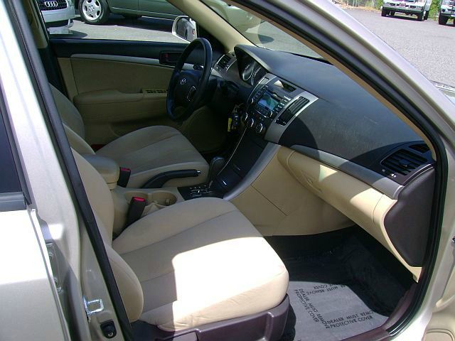 Hyundai Sonata 2010 photo 3