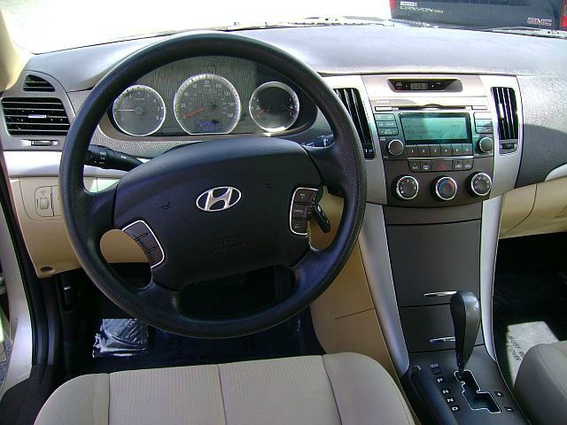 Hyundai Sonata 2010 photo 4