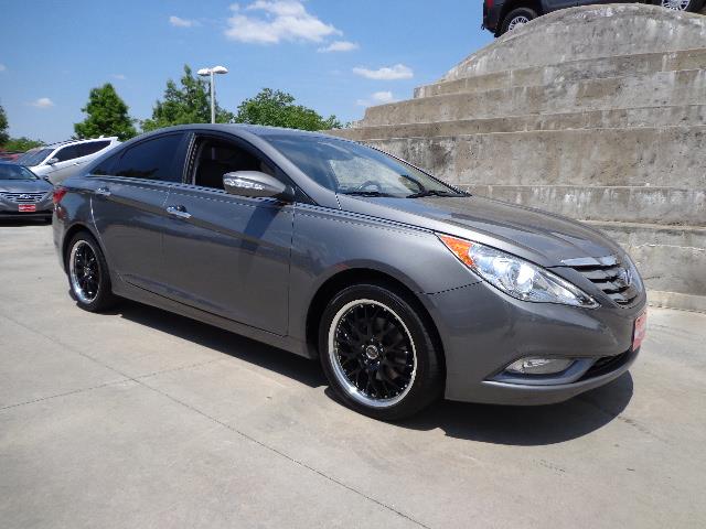 Hyundai Sonata 2011 photo 3