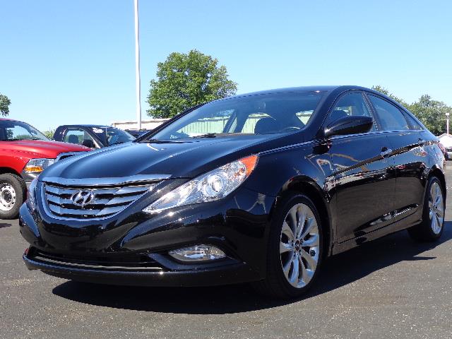 Hyundai Sonata 2011 photo 3