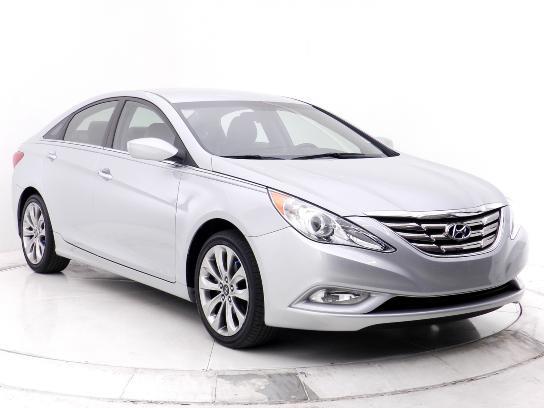 Hyundai Sonata 2011 photo 3