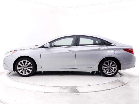 Hyundai Sonata 2011 photo 6