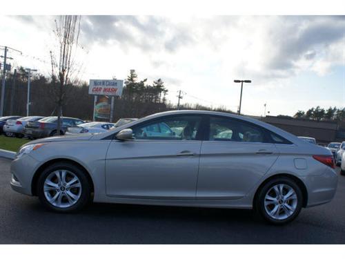 Hyundai Sonata 2011 photo 1