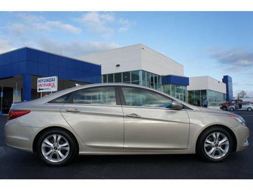 Hyundai Sonata 2011 photo 4