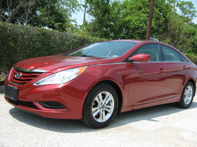 Hyundai Sonata 2011 photo 2