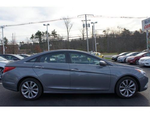 Hyundai Sonata 2011 photo 4