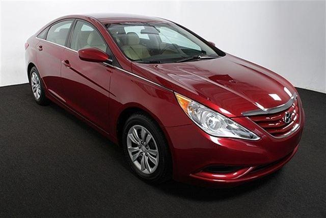 Hyundai Sonata 2011 photo 2