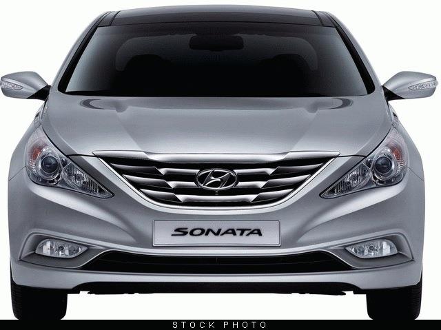 Hyundai Sonata Commemorative Editio Sedan