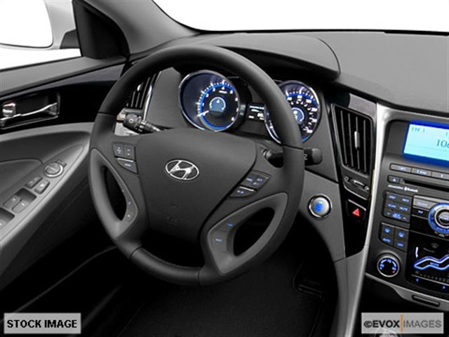 Hyundai Sonata 2011 photo 6