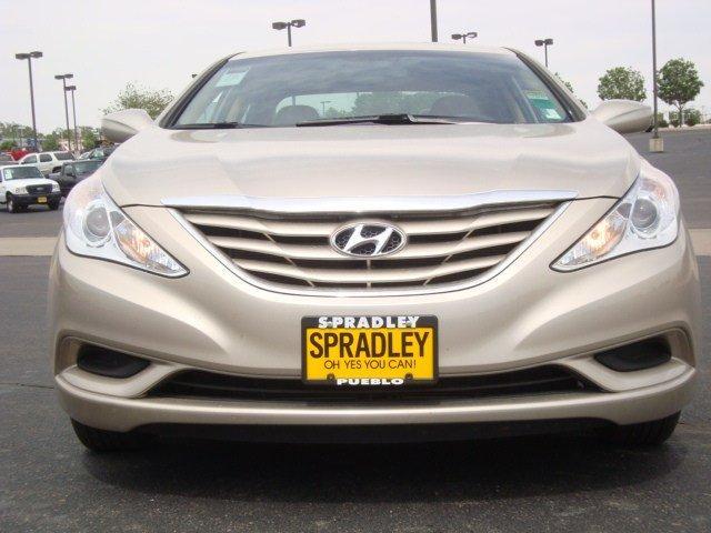 Hyundai Sonata 2011 photo 3