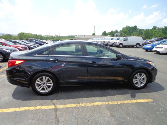 Hyundai Sonata 2011 photo 15