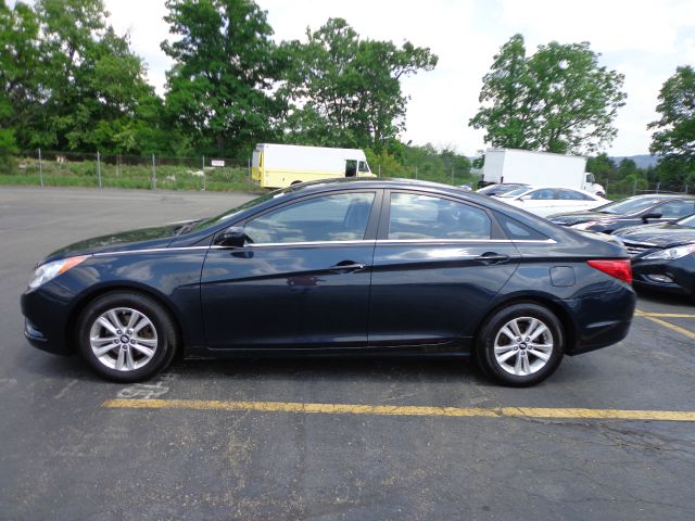 Hyundai Sonata 2011 photo 17