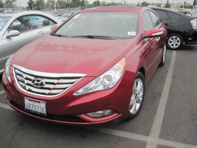 Hyundai Sonata 2011 photo 3