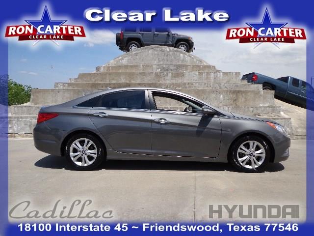 Hyundai Sonata 2011 photo 1