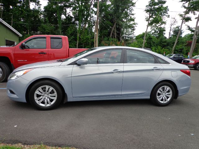 Hyundai Sonata 2011 photo 3