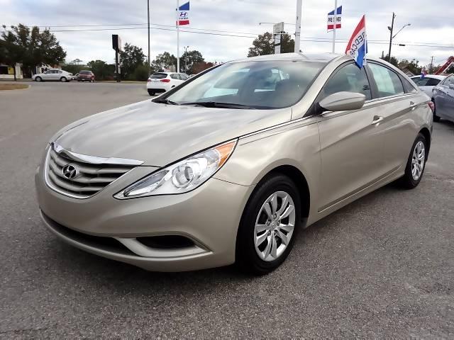 Hyundai Sonata FWD 4dr Sport Sedan