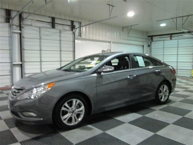 Hyundai Sonata 2011 photo 3